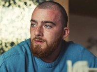 Euphoria 3, Sam Levinson: 'Angus Cloud era una presenza centrale nella storia, volevo aiutarlo'