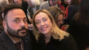 Meloni Amico Foto Pubblicata Report