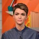 Ruby Rose accusa Katy Perry di molestie sessuali, i portavoce della cantante replicano: 'Tutto falso'