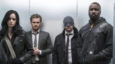 Daredevil: Rinascita 3, Mike Colter svela un importante spoiler condividendo delle foto dal set