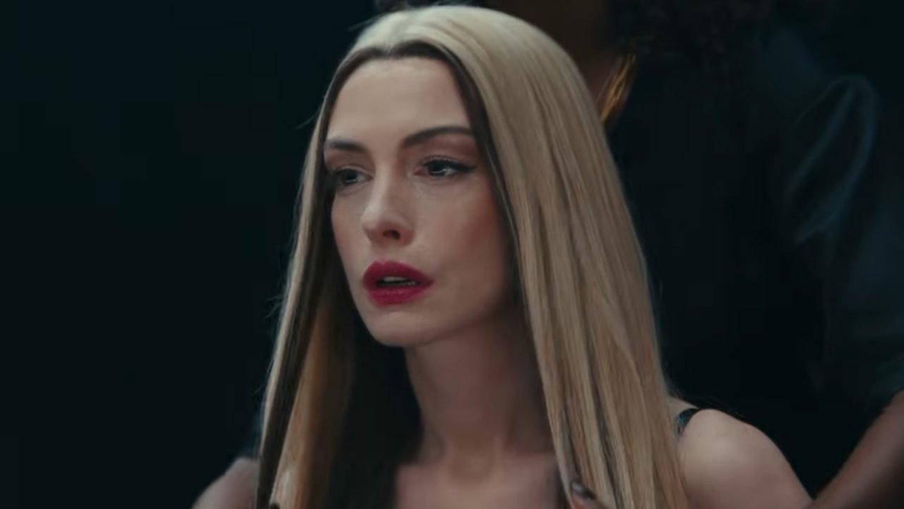 Anne Hathaway e il ruolo da popstar in Mother Mary: "Mi sono ispirata a Beyonce"