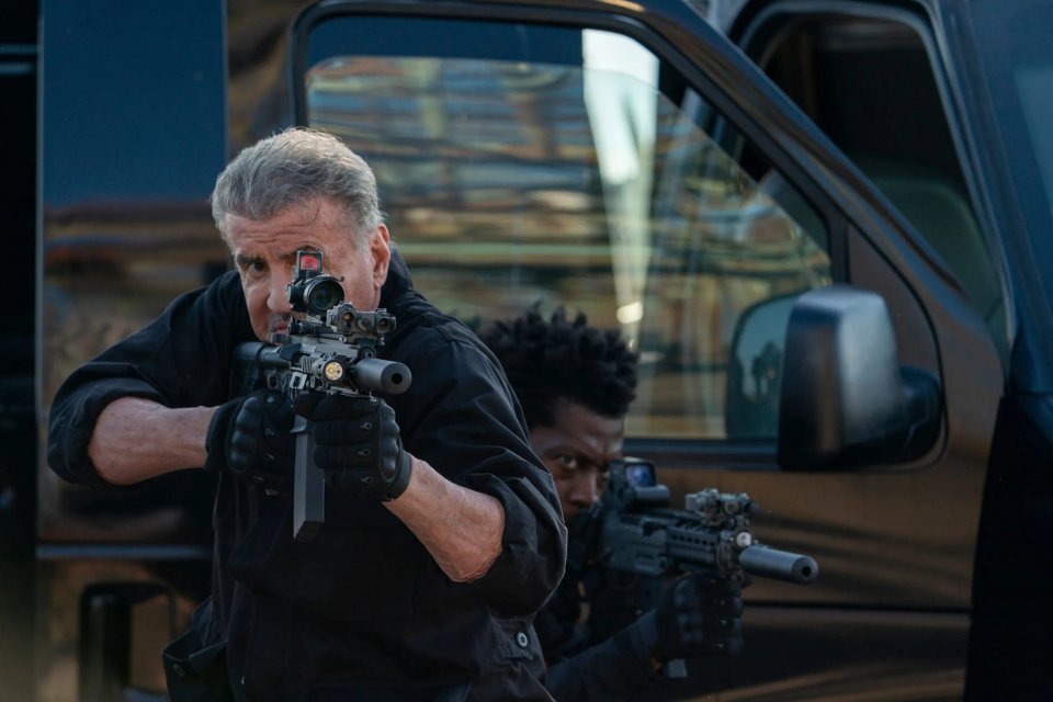 Stallone In Una Scena Action Di Armor
