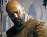 Jason Statham alza la posta in gioco in The Beekeeper 2: trama e novità del film