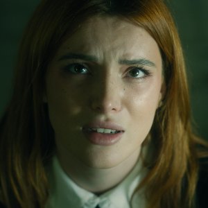 Saint Clare: Bella Thorne in una scena