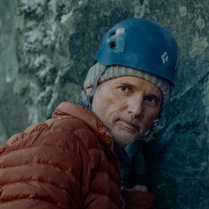 Apex: Eric Bana in una foto