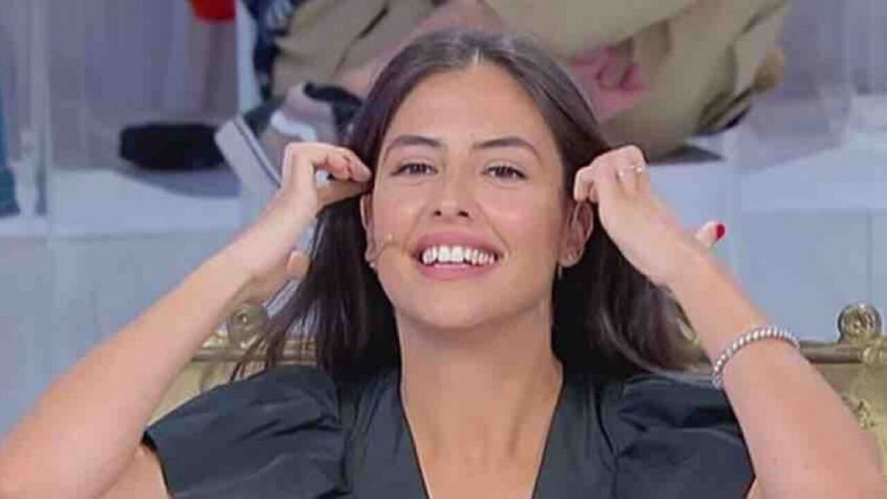 Uomini e Donne, Federica Aversano replica alle accuse di stalking: “Dimostrerò la verità”