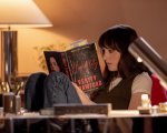Anne Hathaway e Dakota Johnson hanno reso il film Verity più erotico del previsto