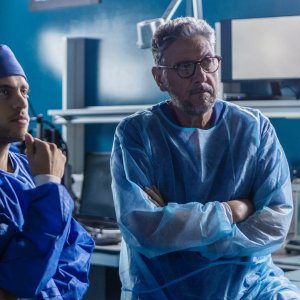 In Utero: Sergio Castellitto e Alessio Fiorenza in una scena
