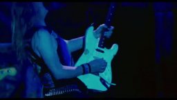 Iron Maiden: Burning Ambition - Trailer del documentario musicale