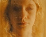 Illusione, recensione: Francesca Archibugi riflette sull'alterazione della realtà