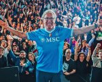 John C. McGinley e il Dr. Cox: 'Siamo entrambi 'danneggiati', ma lui non sa di essere vulnerabile'