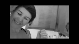 Homebody - Trailer della ghost story firmata da Nick Toti e Rachel Kempf