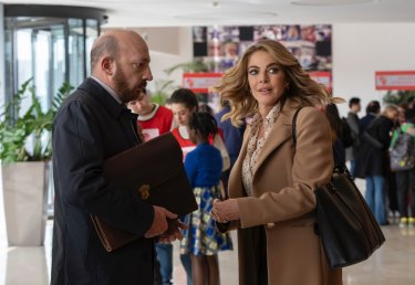 L Amore Sta Bene Su Tutto Claudia Gerini Carlo Luca De Ruggieri