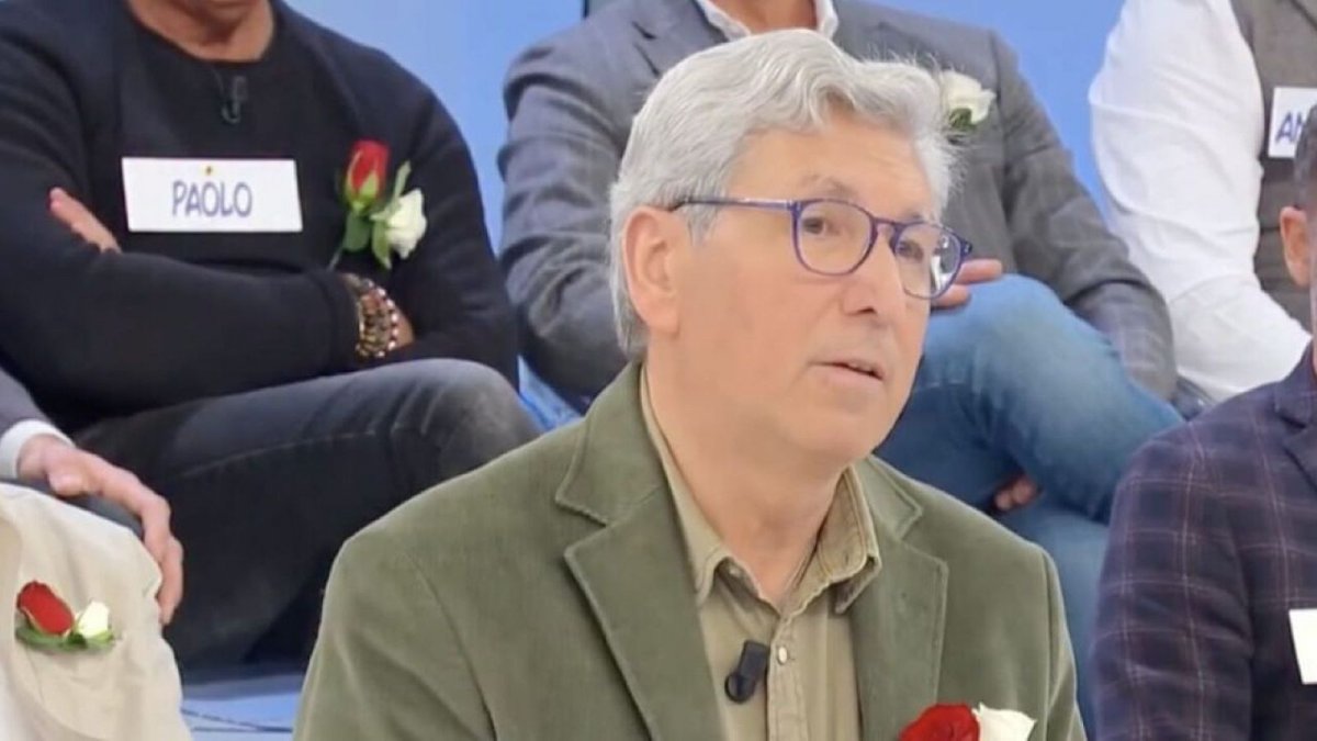 uomini e donne anticipazioni mario lenti torna in studio e ciro balla con elisa da Movieplayer.it uomini e donne anticipazioni mario lenti torna in studio e ciro balla con elisa