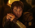 Odissea: largo a Robert Pattinson e ai Ciclopi, il nuovo trailer svela i villain
