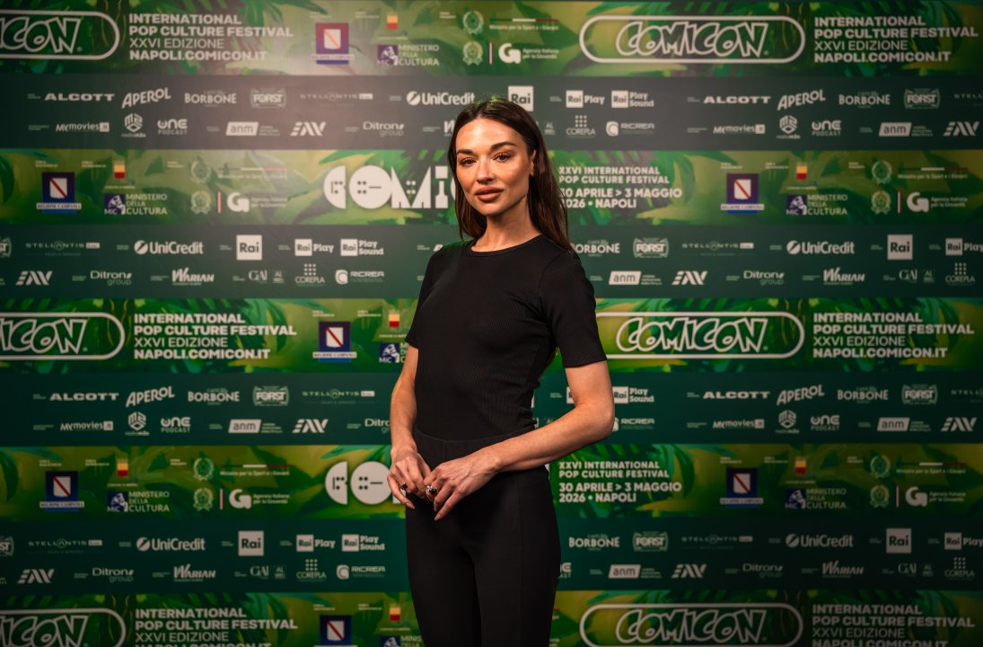 Crystal Reed: "Allison Argent è un'icona perché è umana. Il mio futuro? Un film sull'IA e la regia"