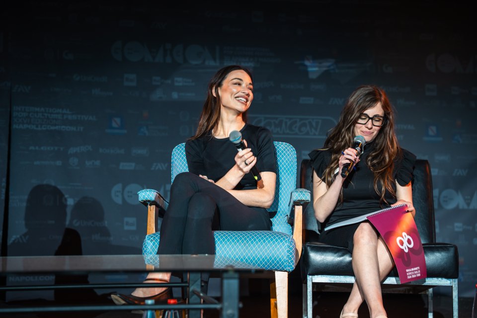 22 Comicon26 Crystal Reed 2