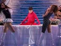 Amici 25, la semifinale: Elena finalista e televoto annunciati senza pubblico (4), le solite polemiche (5)