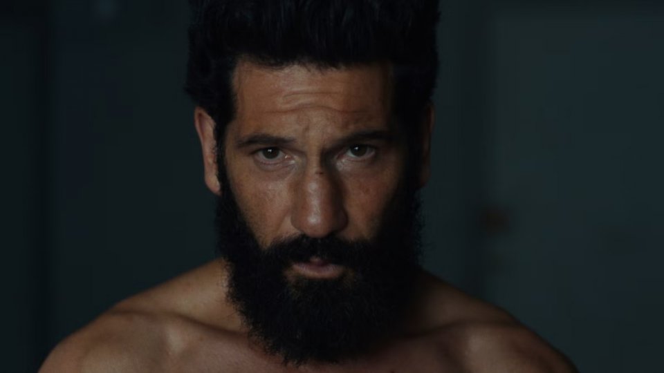 The Punisher One Last Kill Jon Bernthal Primo Piano
