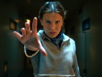 Netflix negli ultimi 10 anni ha contribuito all'economia globale con 325 miliardi di dollari
