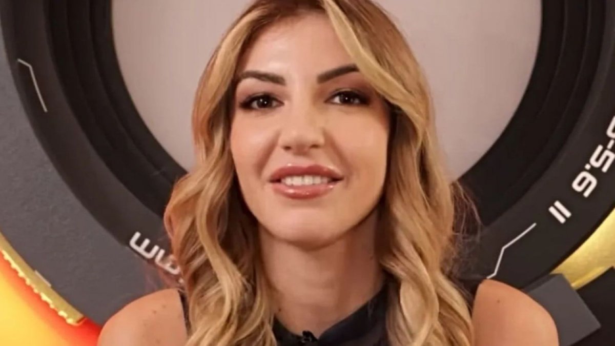 gf vip lucia ilardo finalista raul e renato finiscono al televoto da Movieplayer.it gf vip lucia ilardo finalista raul e renato finiscono al televoto