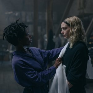 Mother Mary: Anne Hathaway e Michael Coel in una foto
