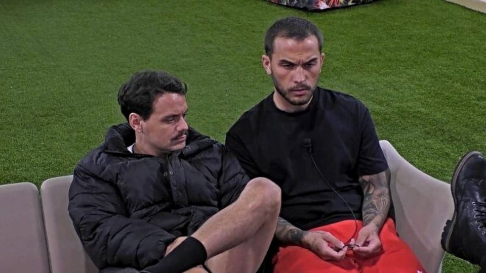 Renato Biancardi Raul Dumitras Gfvip 6Ebsu6S