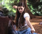 Ella Enchanted: il film con Anne Hathaway diventerà una serie tv