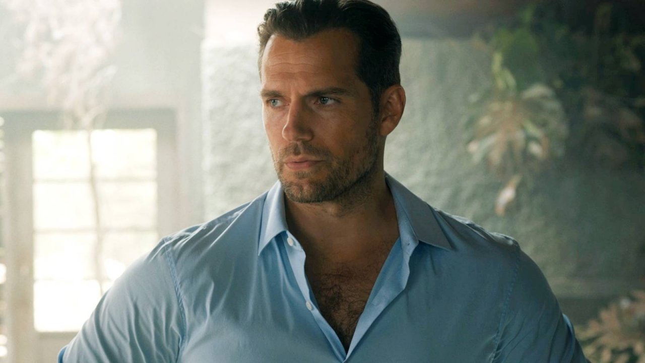 Henry Cavill in una scena di In the Grey