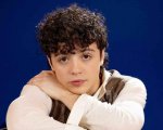 Lorenzo Salvetti di Amici 25 interpreta Maradona: il musical che unisce calcio e leggenda