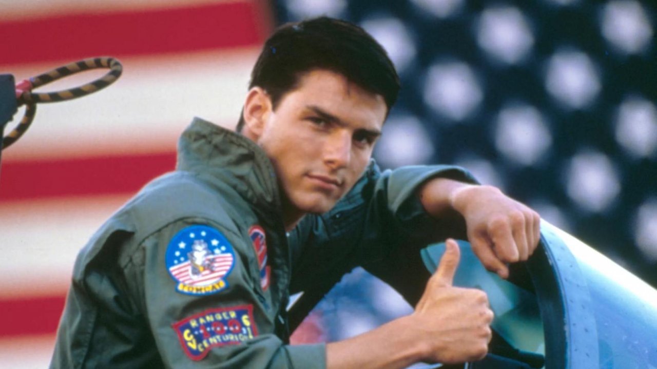 Top Gun, Tom Cruise si è vomitato addosso dopo il primo volo in jet: "Lo ha adorato"