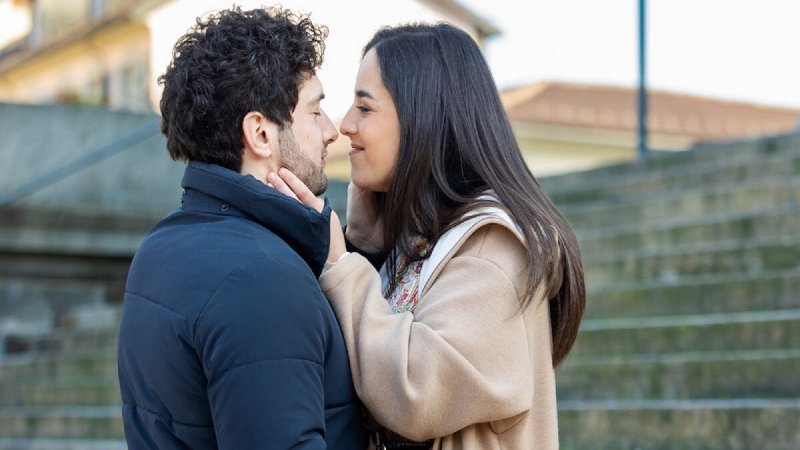 Un Posto al Sole, anticipazioni 21 maggio: Alberto salva Anna, Rosa ritrova Pino