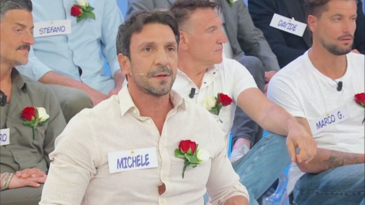 uomini e donne maria de filippi contro michele fortunata a non averti incontrato da Movieplayer.it uomini e donne maria de filippi contro michele fortunata a non averti incontrato