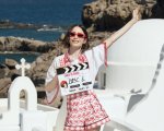 Emily in Paris 6: Lily Collins annuncia l'inizio delle riprese, ecco le prime foto dal set