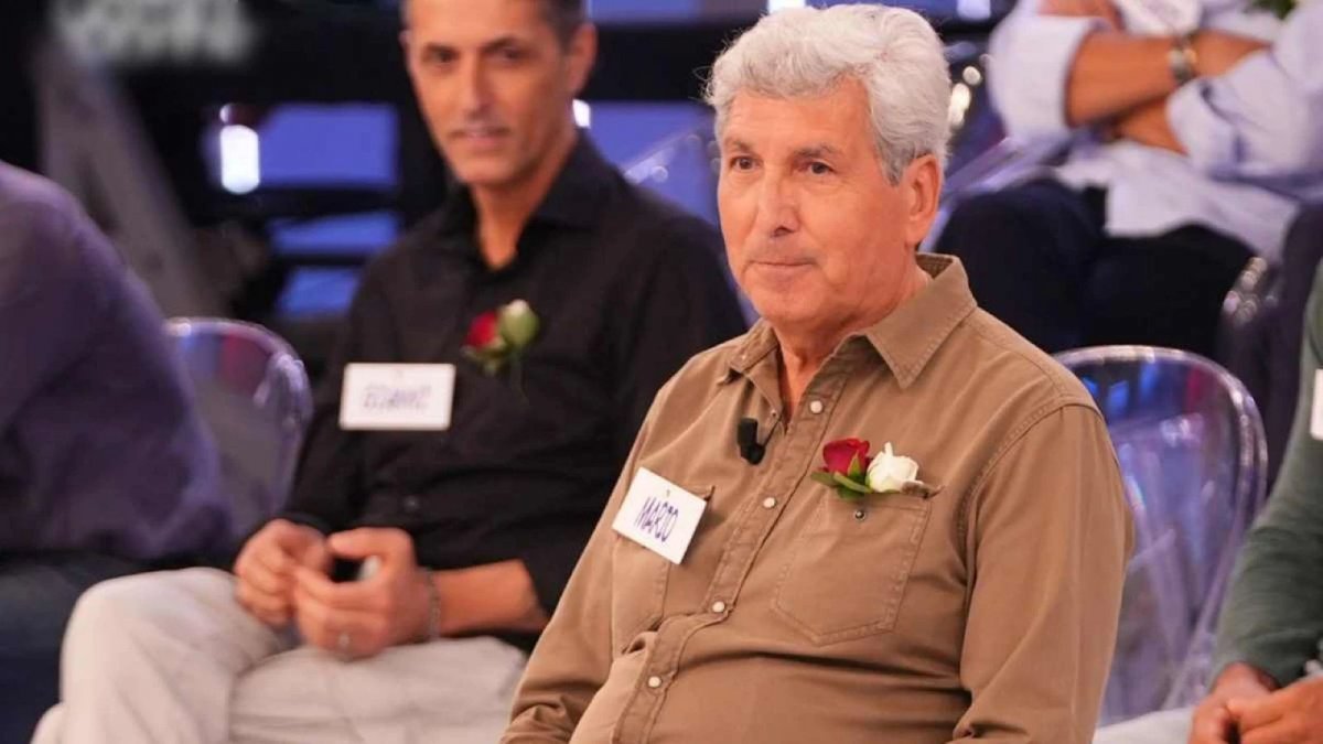 uomini e donne mario lenti torna e balla con cinzia gemma galgani va in crisi da Movieplayer.it uomini e donne mario lenti torna e balla con cinzia gemma galgani va in crisi