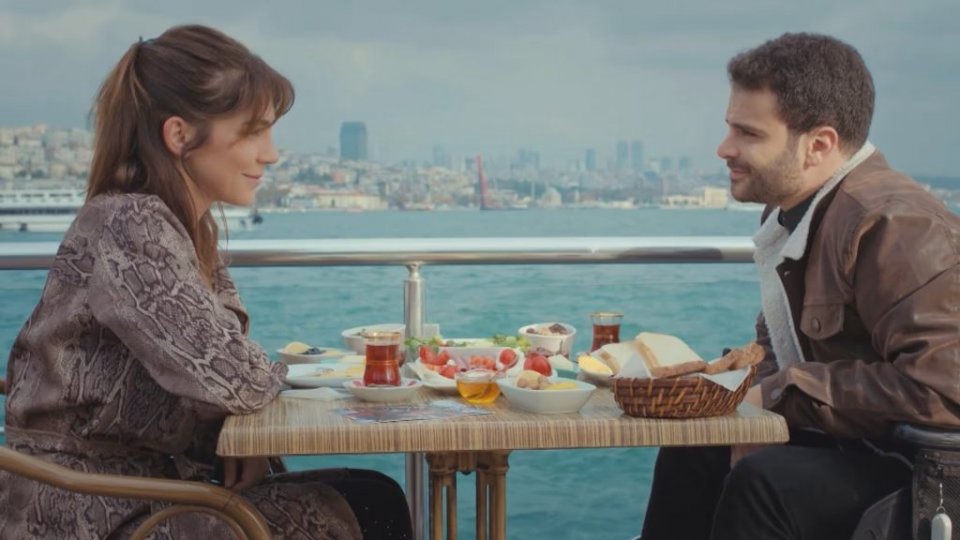 Ceyda E Raif La Forza Di Una Donna 1024X576
