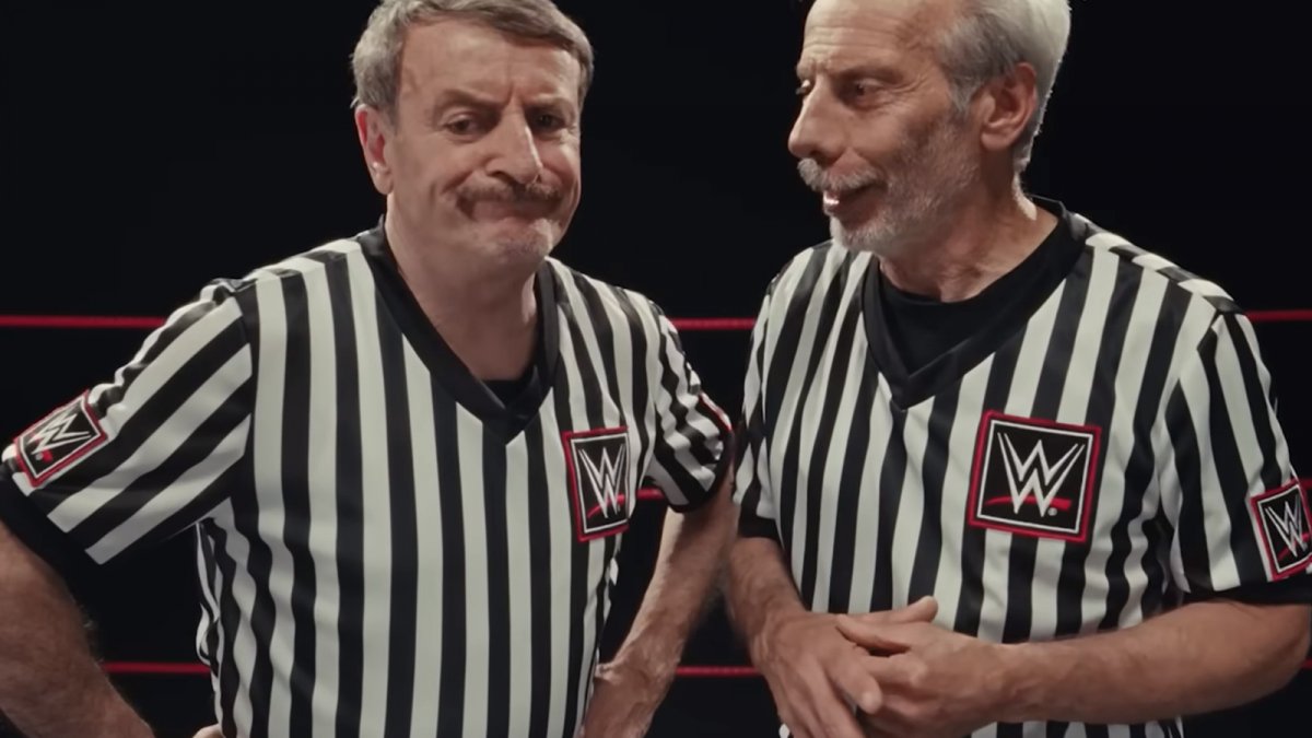 giovanni e giacomo alle prese con danhausen nel divertente spot di clash in italy da Movieplayer.it giovanni e giacomo alle prese con danhausen nel divertente spot di clash in italy
