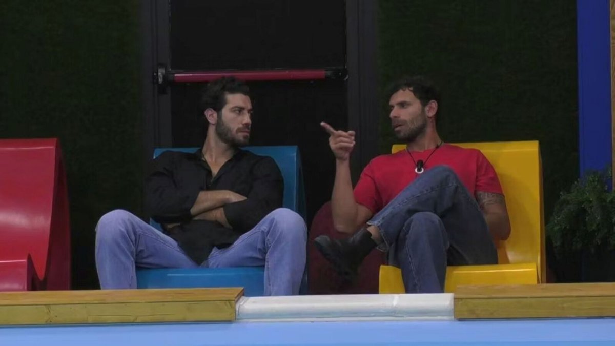grande fratello domenico d8217alterio sotto accusa dopo la frase razzista su omer elomari da Movieplayer.it grande fratello domenico d8217alterio sotto accusa dopo la frase razzista su omer elomari