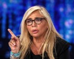 Teo Mammucari sparisce da Domenica In, Mara Venier fa finta di nulla