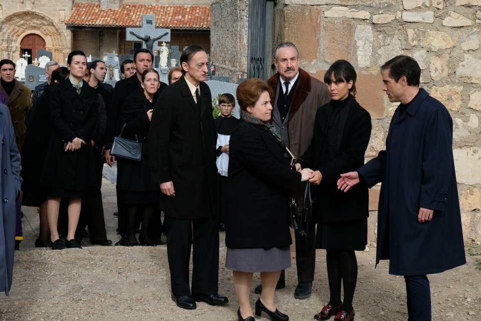 6A13E7Aabec03 Un Nuovo Inizio Serie Canale 5 2