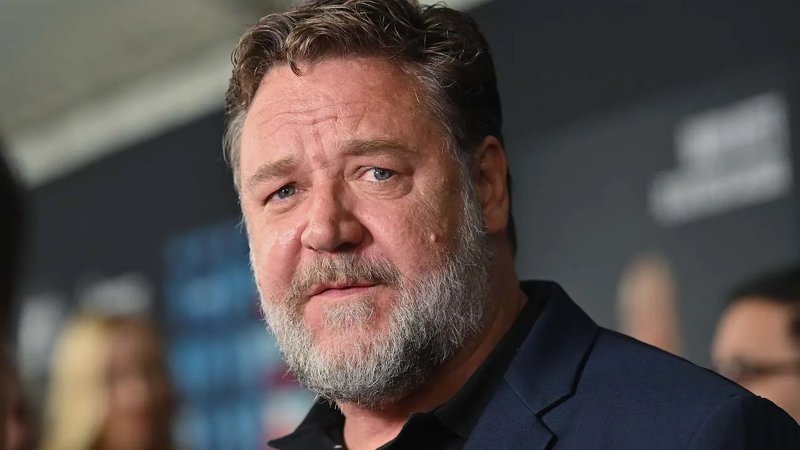 Russell Crowe e le regole per interagire con i fan: 'Me ne vado se qualcuno si comporta da idiota'