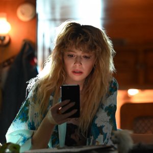 Poker Face. Natasha Lyonne in un'immagine