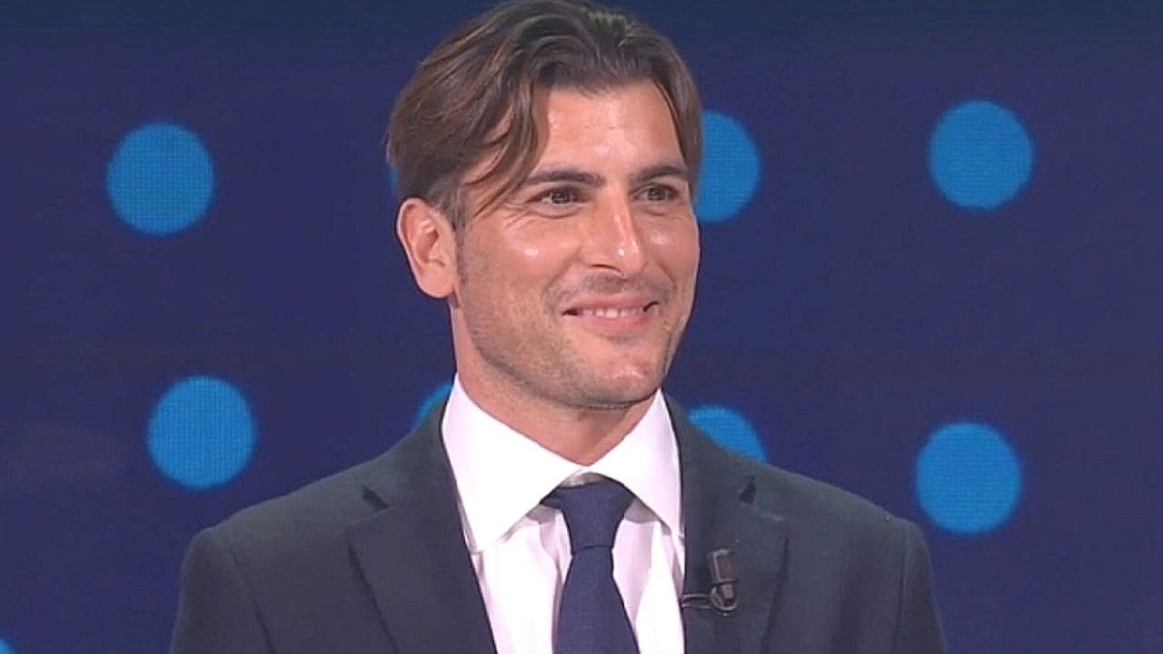 Sarabanda Celebrity stasera su Italia 1: Vip in gara e sfide musicali del 4 giugno
