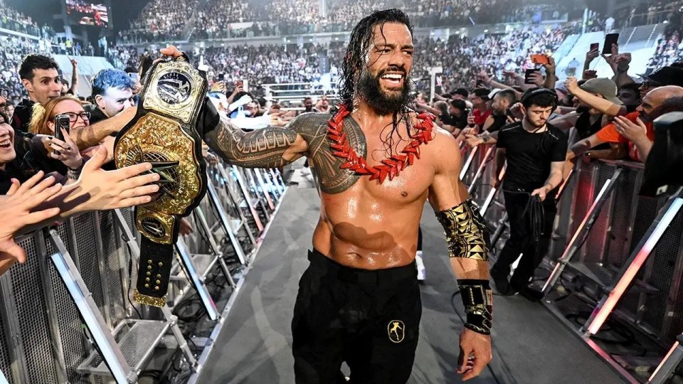 Roman Reigns Clash Italy