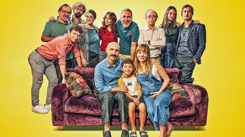 Smart Working, recensione: Il film che racconta con ironia gioie e dolori del lavoro da casa