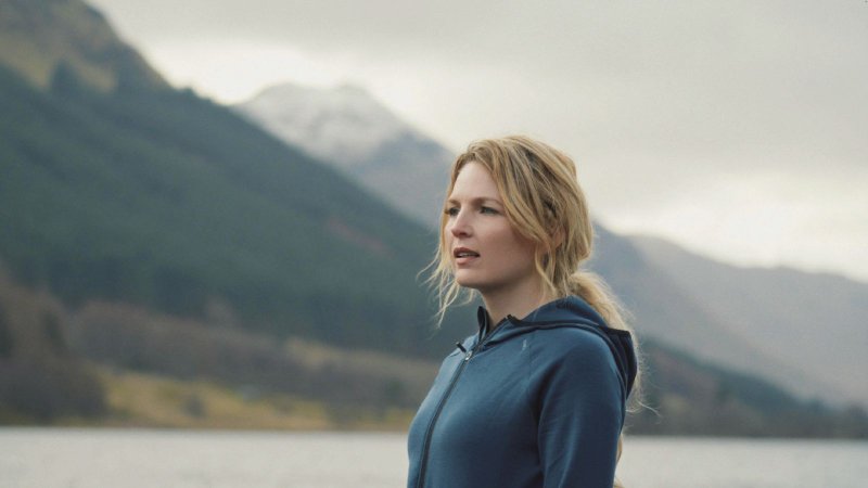 Omicidio nelle Highland stasera su Rai 2: trama e cast del thriller in prima visione TV