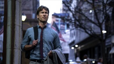 Ricchi Da Morire Glen Powell
