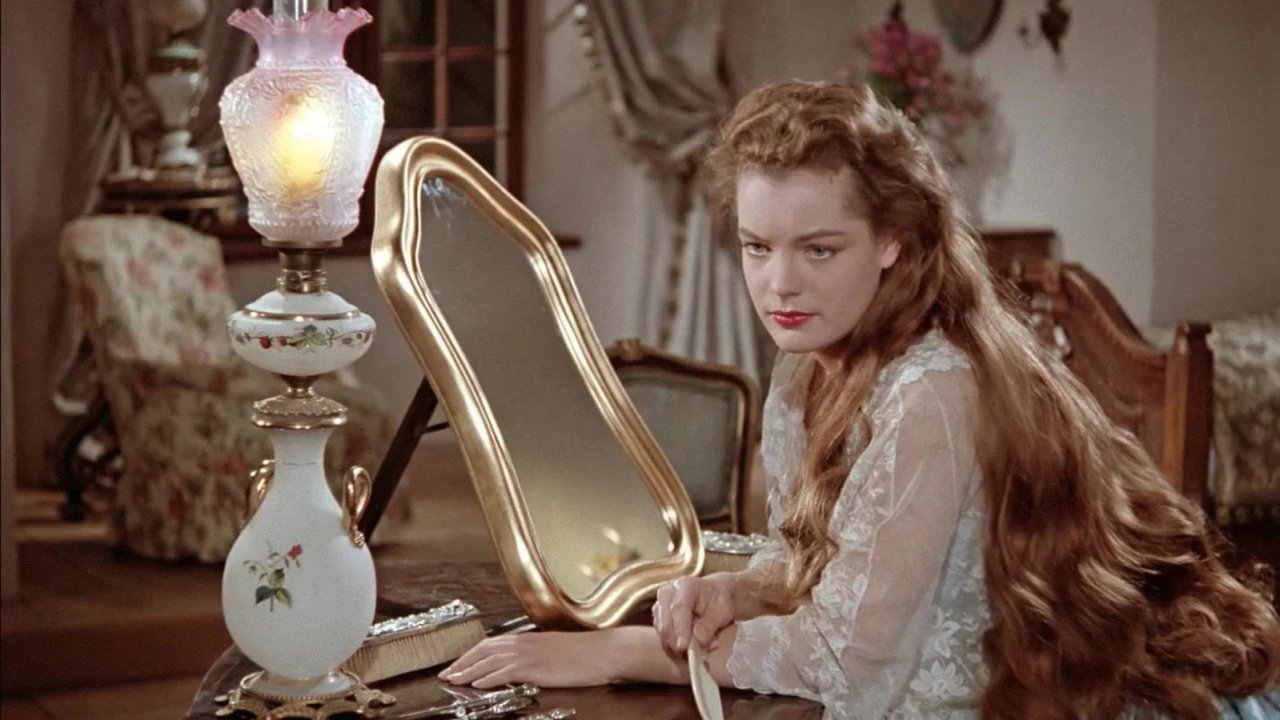 Sissi stasera in TV: i segreti e le bugie storiche del film che Romy Schneider arrivò a odiare