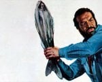 Piedone lo sbirro stasera in TV su Rai 3: il film che cambiò la carriera di Bud Spencer
