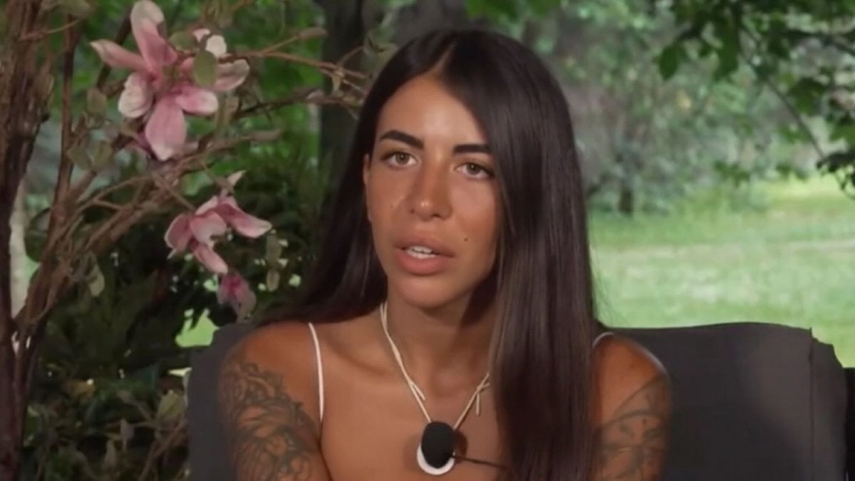 temptation island alessandra e rosario sono la settima coppia lui l ha tradita da Movieplayer.it temptation island alessandra e rosario sono la settima coppia lui l ha tradita
